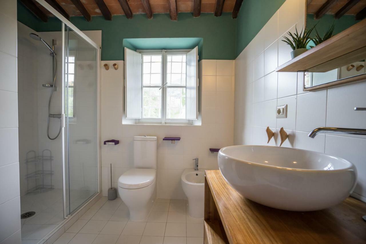 Accogliente Alloggio Con Vista E Piscina Lucca Dış mekan fotoğraf